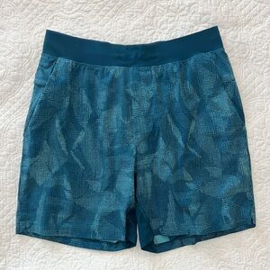 Lululemon Mens THE Short Size M Nulux Liner 7"